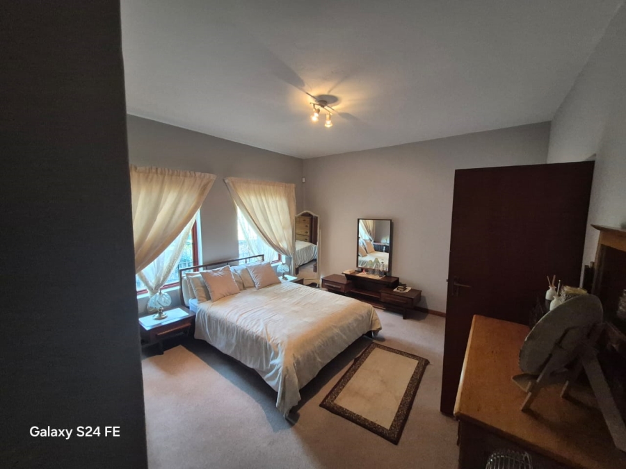 5 Bedroom Property for Sale in Cashan North West